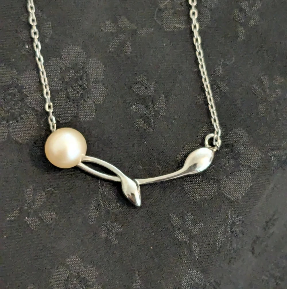 New Vantel Pearls Twisted Vine Sterling Silver Genuine Pearl 16 Inch Necklace